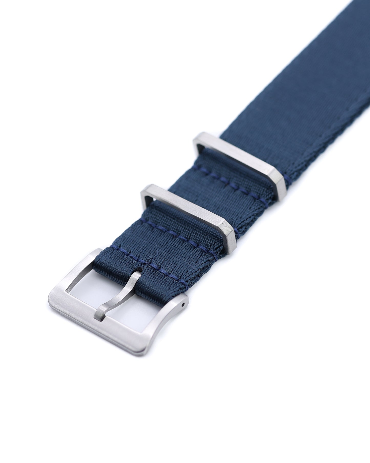 Nato Classic - Nuevo estilo Bond