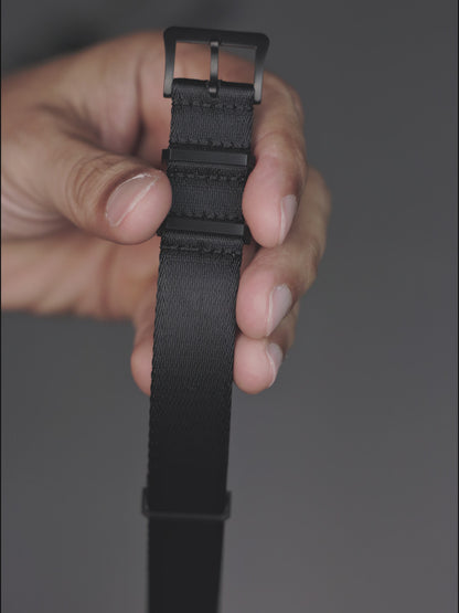 Nato Classic - Nuevo estilo Bond