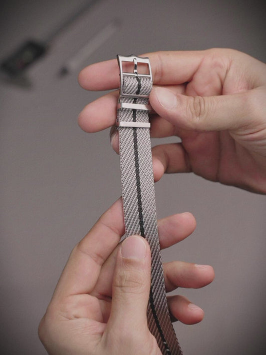 Single Pass BB Style - Gray with Black Stripe